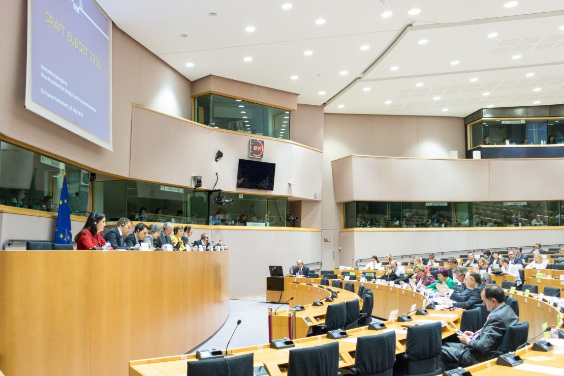Orçamento da UE para 2016: proposta da Comissão reconhece importância da aposta estratégica no emprego, empresas e empreendedorismo